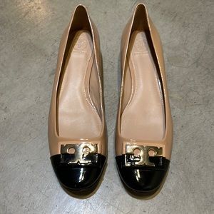 Tory Burch woman’s heels